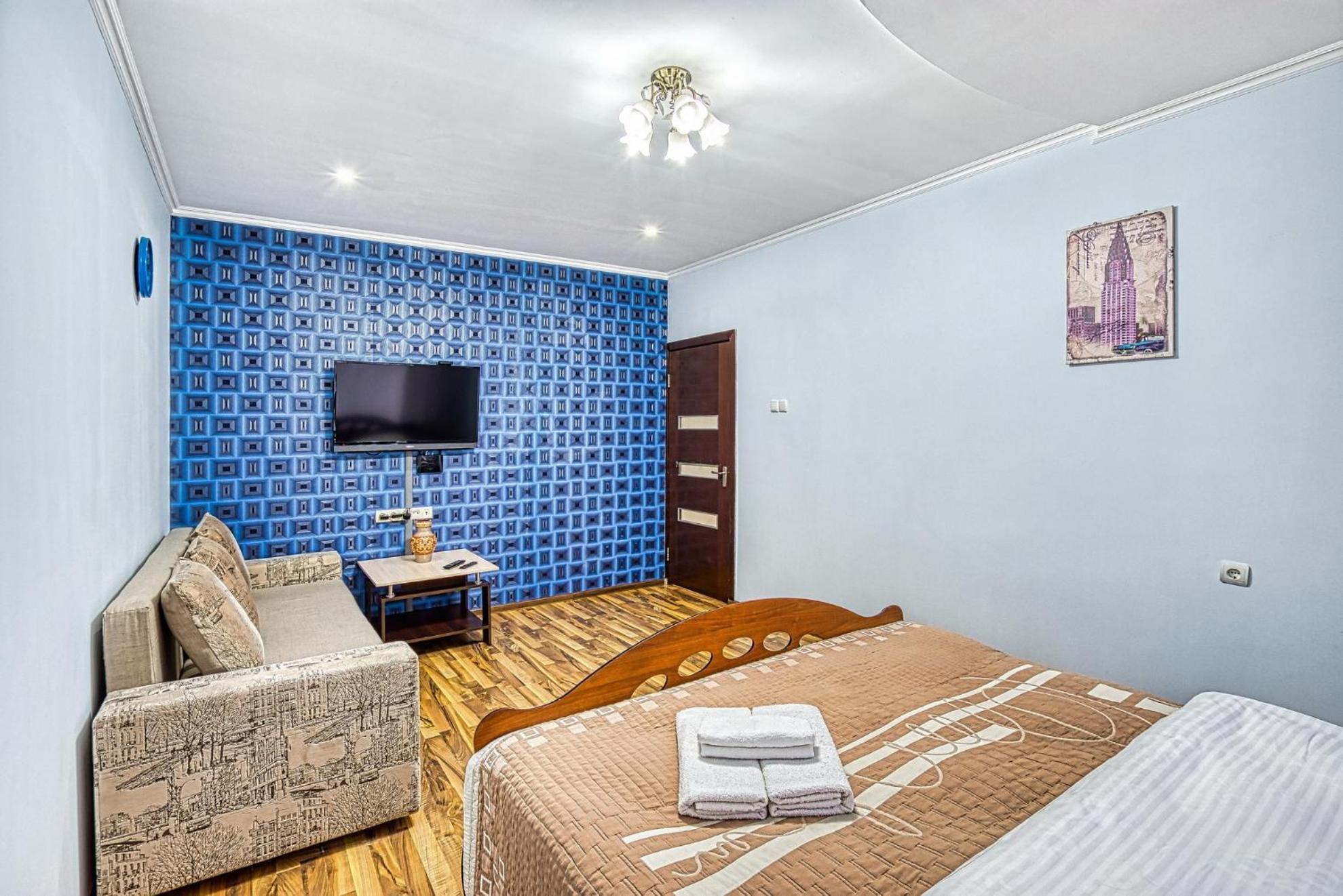 Apartment Near The President'S Park. Orbita-2 Almaty Esterno foto